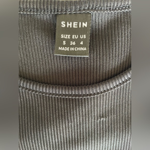 Black Rib Knit Racerback Crop Top - Picture 12 of 12